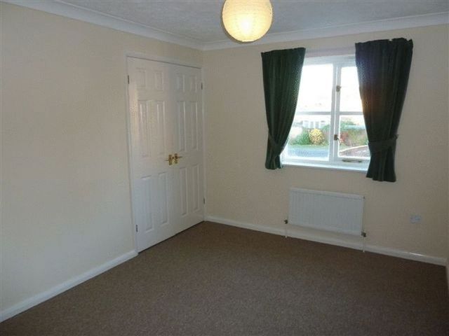  Image of 3 bedroom Semi-Detached house to rent in Mulberry Close Sleaford NG34 at Mulberry Close  Sleaford, NG34 7FH