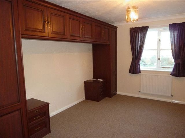  Image of 3 bedroom Semi-Detached house to rent in Mulberry Close Sleaford NG34 at Mulberry Close  Sleaford, NG34 7FH