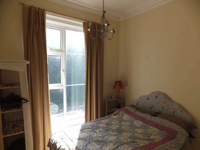  Image of 1 bedroom Flat to rent in Nevill Terrace Tunbridge Wells TN2 at Tunbridge Wells Kent Pembury, TN2 5QY