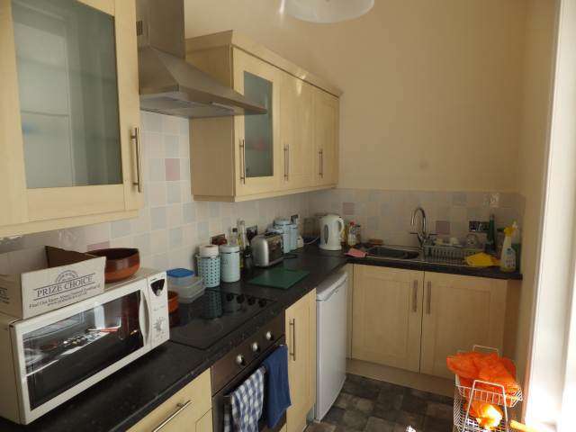  Image of 1 bedroom Flat to rent in Nevill Terrace Tunbridge Wells TN2 at Tunbridge Wells Kent Pembury, TN2 5QY