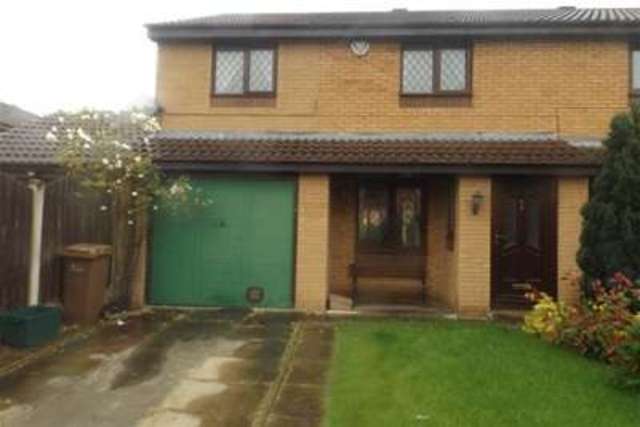  Image of 3 bedroom Detached house to rent in New Hall Close Crigglestone Wakefield WF4 at Wakefield, WF4 3PH
