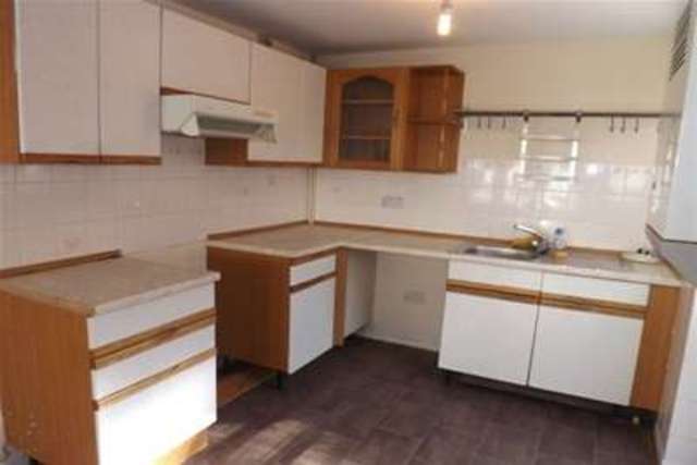 Image of 3 bedroom Detached house to rent in Newbridge Street Wolverhampton WV6 at Wolverhampton, WV6 0EE