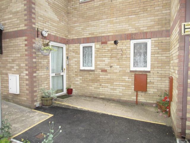  Image of 1 bedroom Flat for sale in Bailey Close Fairwater Cardiff CF5 at Norbury Court Bailey Close Fairwater Cardiff, CF5 3BH