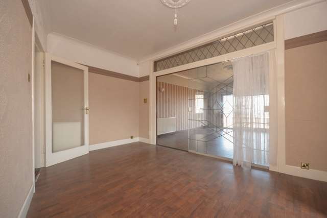  Image of 3 bedroom Detached house for sale in Normand Road Dysart Kirkcaldy KY1 at Kirkcaldy, KY1 2XJ