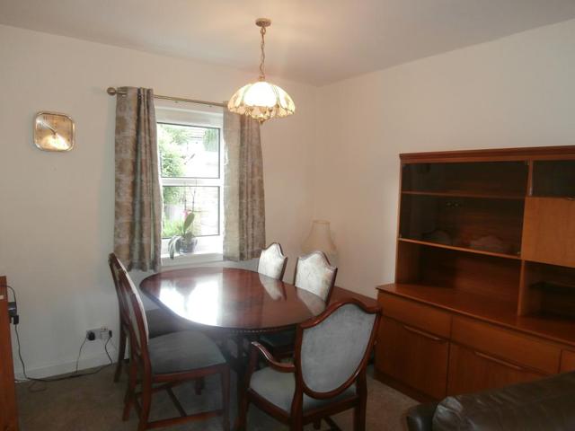  Image of 2 bedroom Flat to rent in North End Cambusbarron Stirling FK7 at Stirling Town Stirling Stirling, FK7 9LH