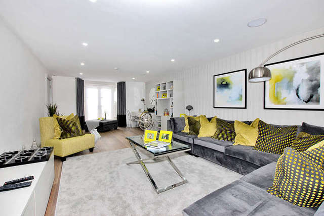  Image of 5 bedroom Detached house for sale in Albany Park Road Kingston upon Thames KT2 at Kingston Upon Thames Norbiton, KT2 5SW