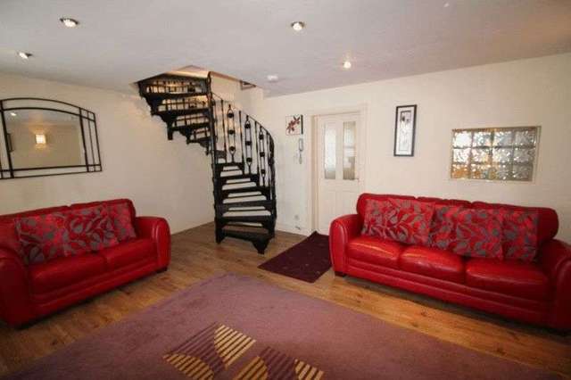  Image of 3 bedroom Property for sale in North Overgate Kinghorn Burntisland KY3 at North Overgate Kinghorn Burntisland, KY3 9XJ