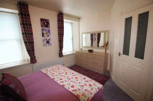  Image of 3 bedroom Property for sale in North Overgate Kinghorn Burntisland KY3 at North Overgate Kinghorn Burntisland, KY3 9XJ