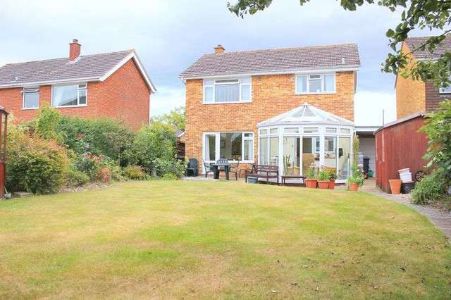  Image of 3 bedroom Detached house for sale in Norwich Road Chichester PO19 at Norwich Road  Chichester, PO19 5DQ