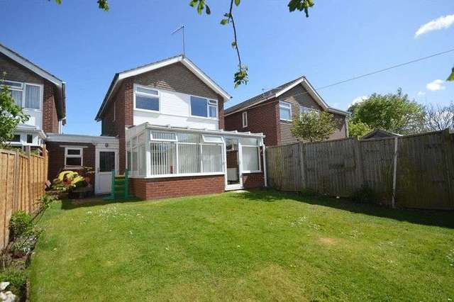  Image of 3 bedroom Detached house for sale in Oak Avenue Newport TF10 at Oak Avenue  Newport, TF10 7EF