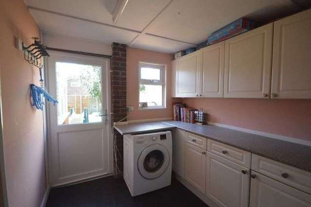  Image of 3 bedroom Detached house for sale in Oak Avenue Newport TF10 at Oak Avenue  Newport, TF10 7EF