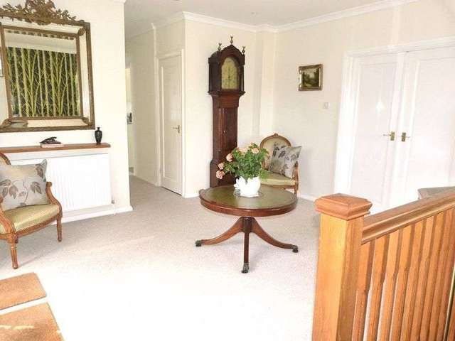  Image of 3 bedroom Detached house for sale in Keston Avenue Coulsdon CR5 at Keston Avenue  Old Coulsdon, CR5 1HP