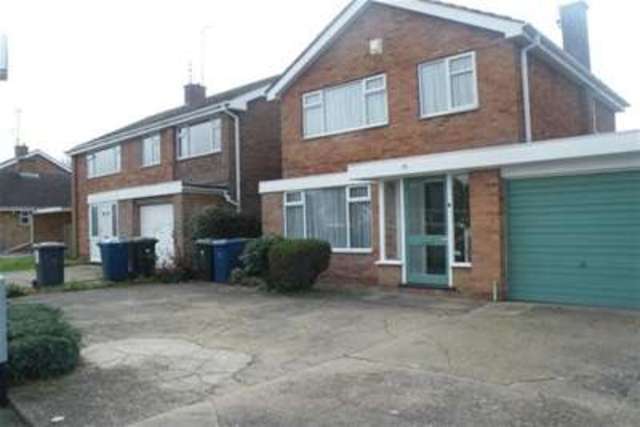  Image of 3 bedroom Detached house to rent in Orford Avenue Radcliffe-on-Trent Nottingham NG12 at Nottingham, NG12 2DD