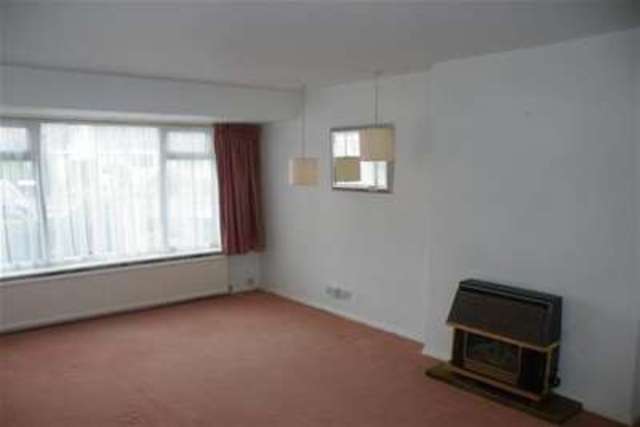  Image of 3 bedroom Detached house to rent in Orford Avenue Radcliffe-on-Trent Nottingham NG12 at Nottingham, NG12 2DD