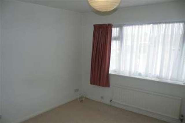  Image of 3 bedroom Detached house to rent in Orford Avenue Radcliffe-on-Trent Nottingham NG12 at Nottingham, NG12 2DD