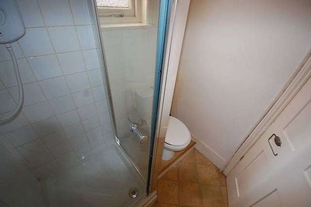  Image of 3 bedroom Terraced house for sale in Osborne Road Brighton BN1 at Osborne Road  Brighton, BN1 6LT