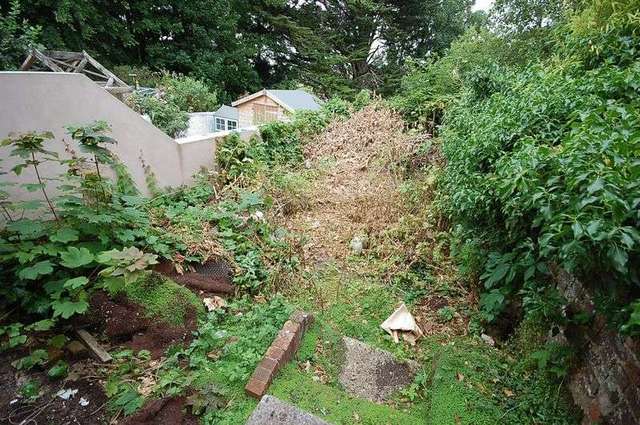  Image of 3 bedroom Terraced house for sale in Osborne Road Brighton BN1 at Osborne Road  Brighton, BN1 6LT