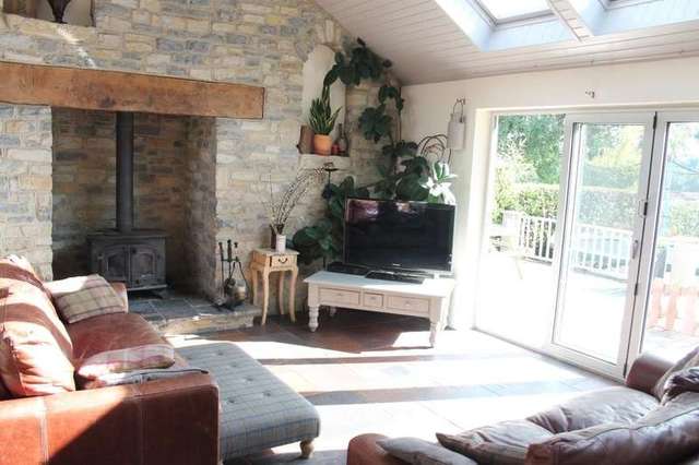  Image of 4 bedroom Detached house for sale in Cadhay Lane Cadhay Ottery St. Mary EX11 at Ottery St Mary Devon, EX11 1QZ