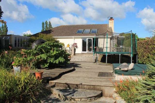  Image of 4 bedroom Detached house for sale in Cadhay Lane Cadhay Ottery St. Mary EX11 at Ottery St Mary Devon, EX11 1QZ