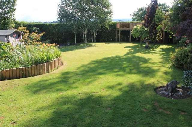  Image of 4 bedroom Detached house for sale in Cadhay Lane Cadhay Ottery St. Mary EX11 at Ottery St Mary Devon, EX11 1QZ