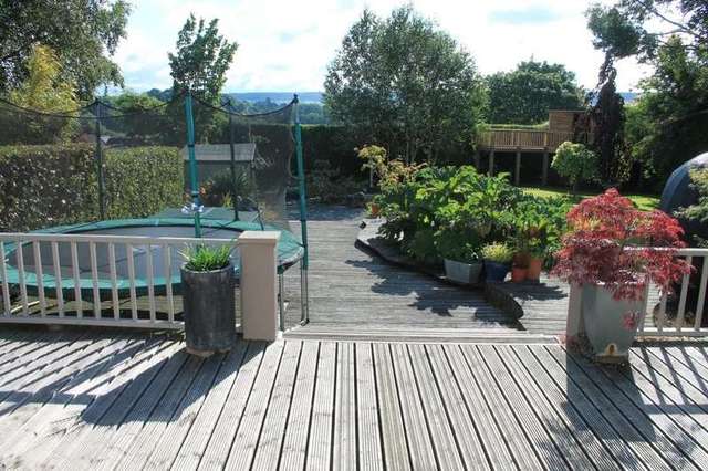  Image of 4 bedroom Detached house for sale in Cadhay Lane Cadhay Ottery St. Mary EX11 at Ottery St Mary Devon, EX11 1QZ