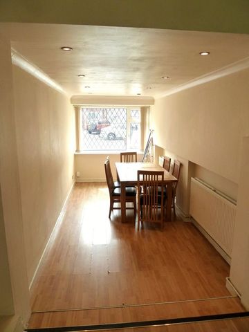  Image of 4 bedroom Detached house for sale in Oxford Road Moseley Birmingham B13 at Oxford Road Moseley Birmingham, B13 9ER