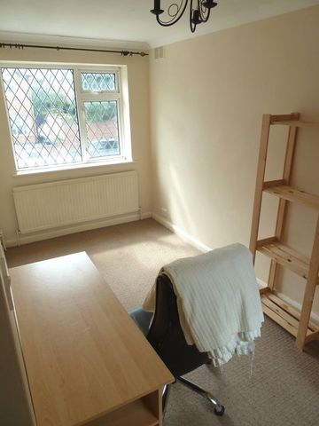  Image of 4 bedroom Detached house for sale in Oxford Road Moseley Birmingham B13 at Oxford Road Moseley Birmingham, B13 9ER