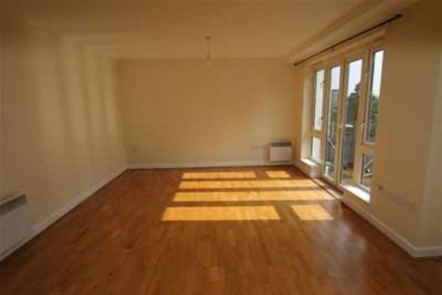  Image of 1 bedroom Flat to rent in Park Lane Croydon CR0 at Croydon, CR0 1JY