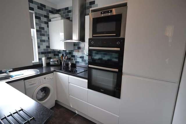  Image of 2 bedroom Flat to rent in Park Road Bexhill-on-Sea TN39 at Bexhill On Sea, TN39 3HY