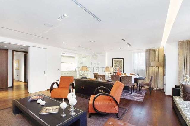  Image of 3 bedroom Flat to rent in Aberdeen Place London NW8 at Park Road  St John