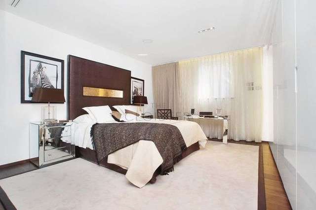  Image of 3 bedroom Flat to rent in Aberdeen Place London NW8 at Park Road  St John