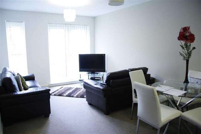  Image of 2 bedroom Apartment to rent in Devons Road London E3 at Devons Road  London, E3 3AN
