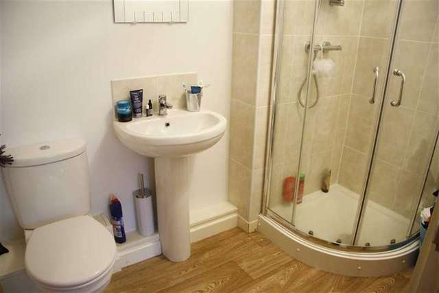  Image of 2 bedroom Apartment to rent in Devons Road London E3 at Devons Road  London, E3 3AN
