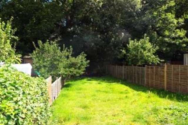  Image of 1 bedroom Flat to rent in Paxton Road Fareham PO14 at Fareham, PO14 1AD