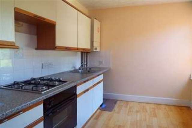  Image of 1 bedroom Flat to rent in Paxton Road Fareham PO14 at Fareham, PO14 1AD