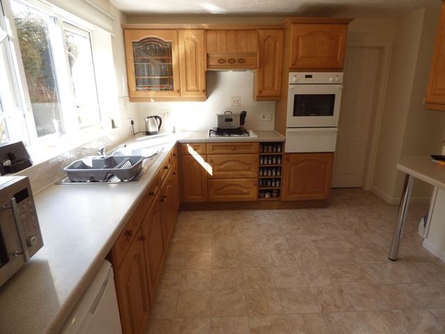 Image of 4 bedroom Detached house for sale in Peregrine Close Quedgeley Gloucester GL2 at Peregrine Close Quedgeley Gloucester, GL2 4LG