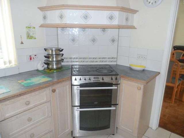  Image of 5 bedroom Detached house for sale in Pinewood Drive Somerton TA11 at Pinewood Drive  Somerton, TA11 6JP