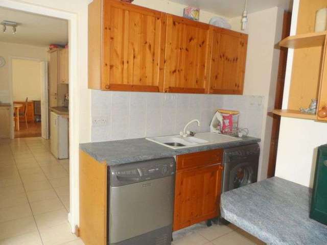  Image of 5 bedroom Detached house for sale in Pinewood Drive Somerton TA11 at Pinewood Drive  Somerton, TA11 6JP
