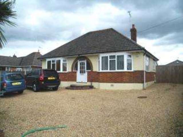  Image of 3 bedroom Bungalow for sale in Yarrells Lane Upton Poole BH16 at Poole Dorset Upton, BH16 5EX