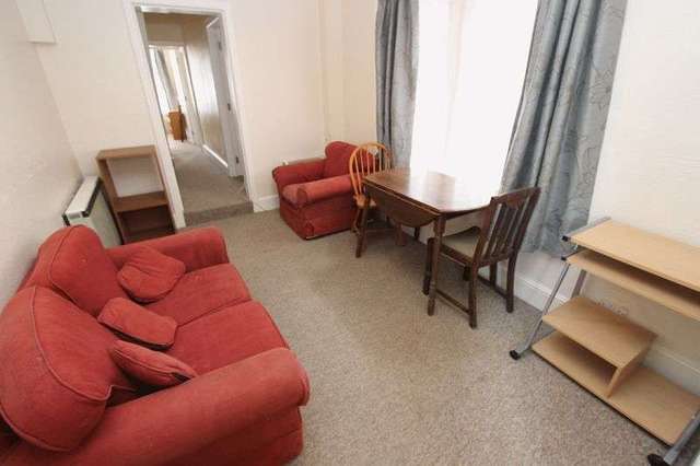  Image of 3 bedroom Flat for sale in Portswood Road Southampton SO17 at Portswood Road Portswood Southampton, SO17 2TH