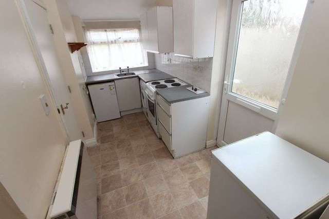  Image of 3 bedroom Flat for sale in Portswood Road Southampton SO17 at Portswood Road Portswood Southampton, SO17 2TH