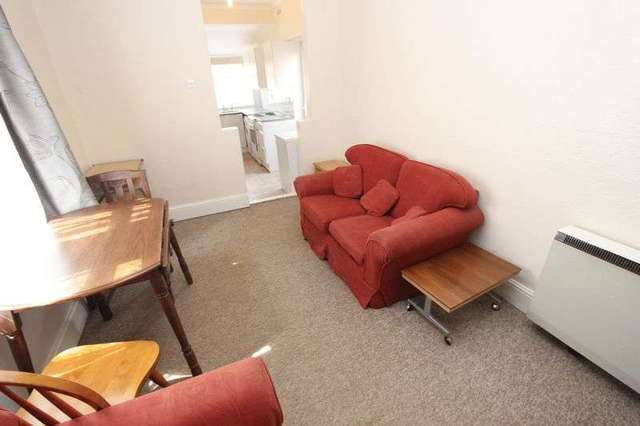  Image of 3 bedroom Flat for sale in Portswood Road Southampton SO17 at Portswood Road Portswood Southampton, SO17 2TH