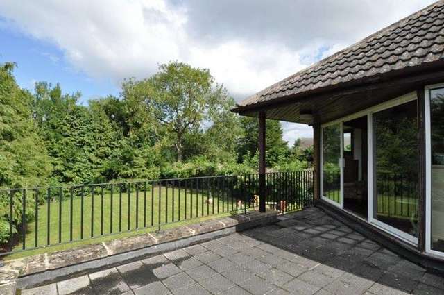  Image of 4 bedroom Detached house for sale in Pratts Lane Mappleborough Green Studley B80 at Pratts Lane Mappleborough Green Studley, B80 7BN