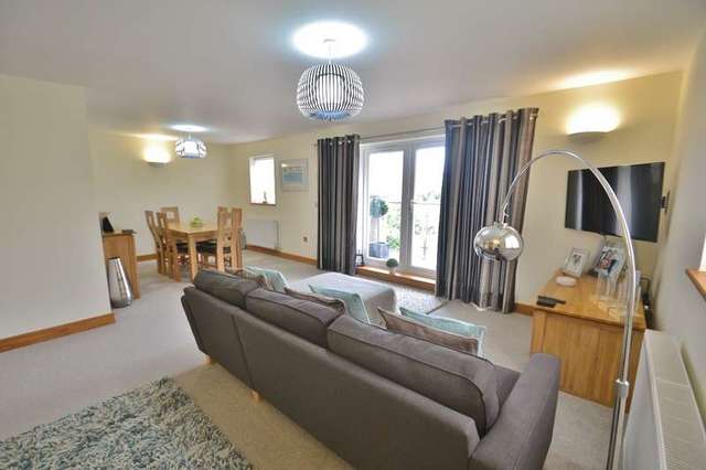  Image of 2 bedroom Flat for sale in Preston Road Preston Weymouth DT3 at 70 Preston Road  Weymouth, DT3 6QA