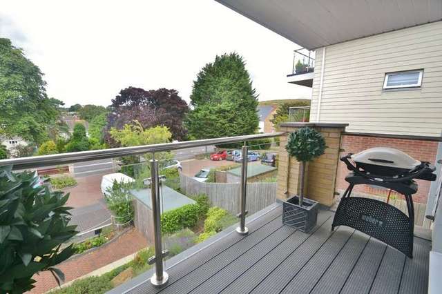  Image of 2 bedroom Flat for sale in Preston Road Preston Weymouth DT3 at 70 Preston Road  Weymouth, DT3 6QA