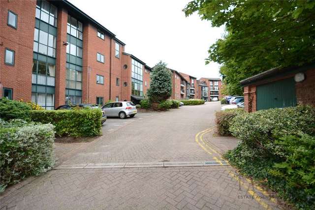  Image of 2 bedroom Flat to rent in Priory Wharf Birkenhead CH41 at Birkenhead Wirral Birkenhead, CH41 5LB