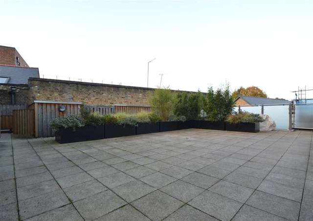  Image of 2 bedroom Apartment for sale in Putney Bridge Road London SW15 at Putney, SW15 2NQ