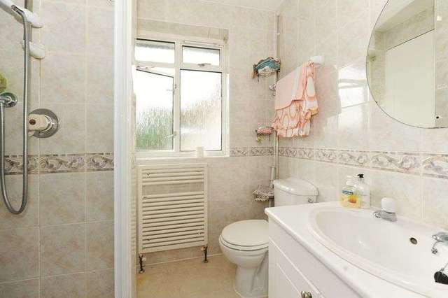  Image of 3 bedroom Flat for sale in Ruislip Court Ruislip Manor Ruislip HA4 at Raleigh Close  Ruislip, HA4 6JP