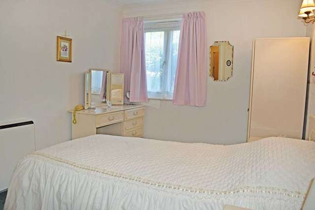  Image of 1 bedroom Retirement Property for sale in Abbeydale Road South Sheffield S7 at Abbeydale Road South Millhouses Sheffield, S7 2PZ