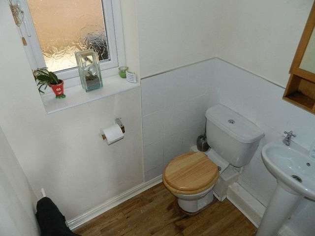  Image of 3 bedroom Detached house for sale in Redwood Close Bolton BL3 at Redwood Close  Bolton, BL3 1AZ